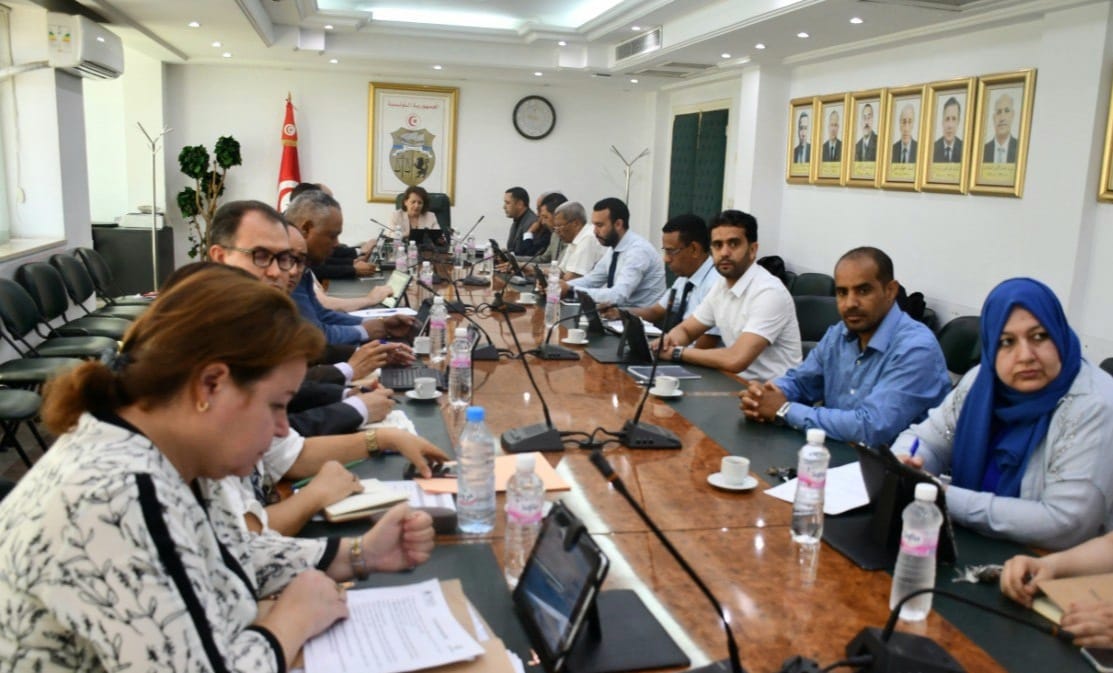 استثمارات خصوصية للمؤسسات الصناعية دفعا للذكاء الاصطناعي والاقتصاد الدائري