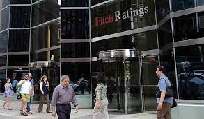 Fitch relève la note de la Tunisie à « B- » avec perspectives stables