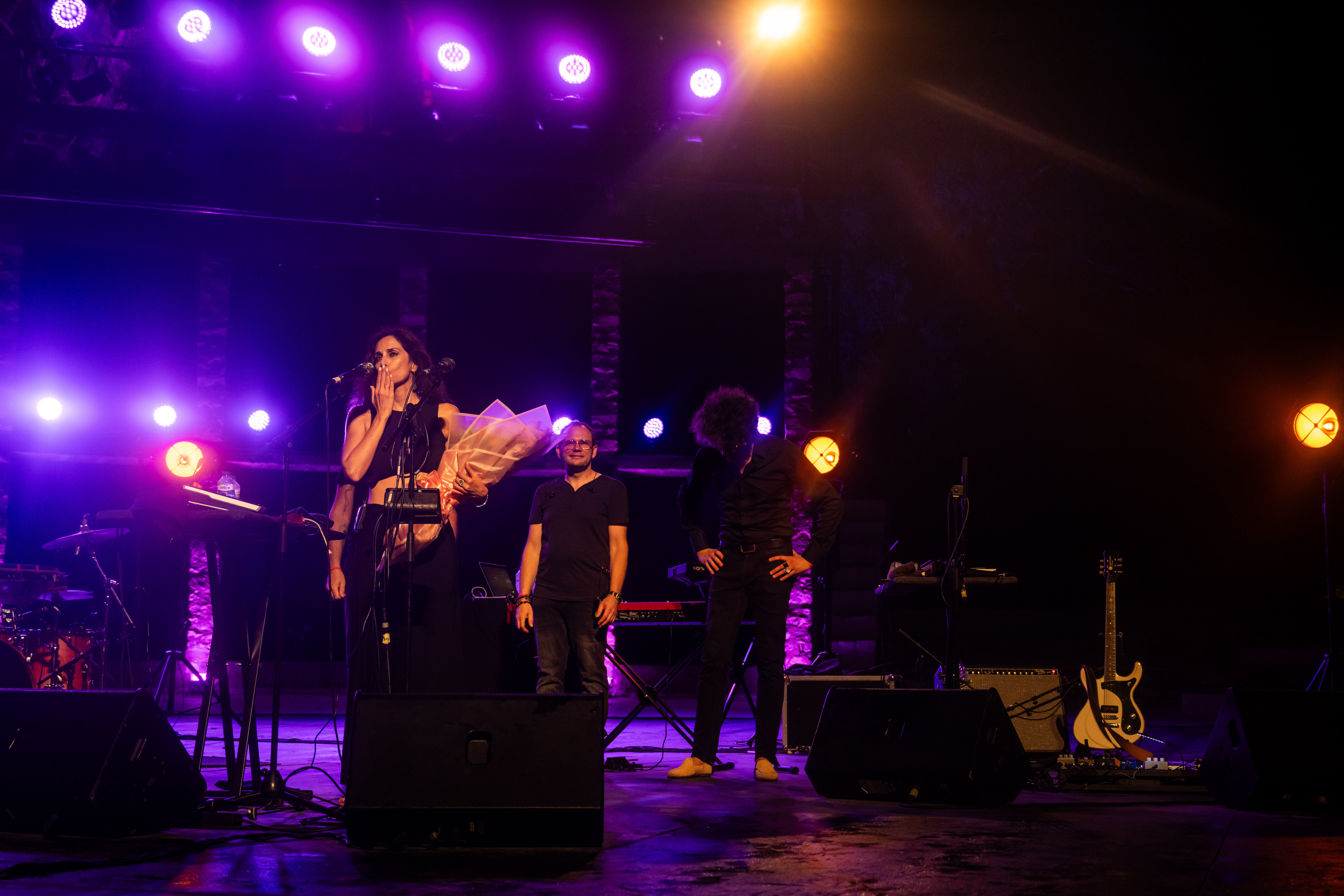 Yasmine Hamdan retrouve son public à l’amphithéâtre de Hammamet